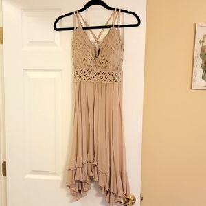 Cute summer dress, in excellent condition.
